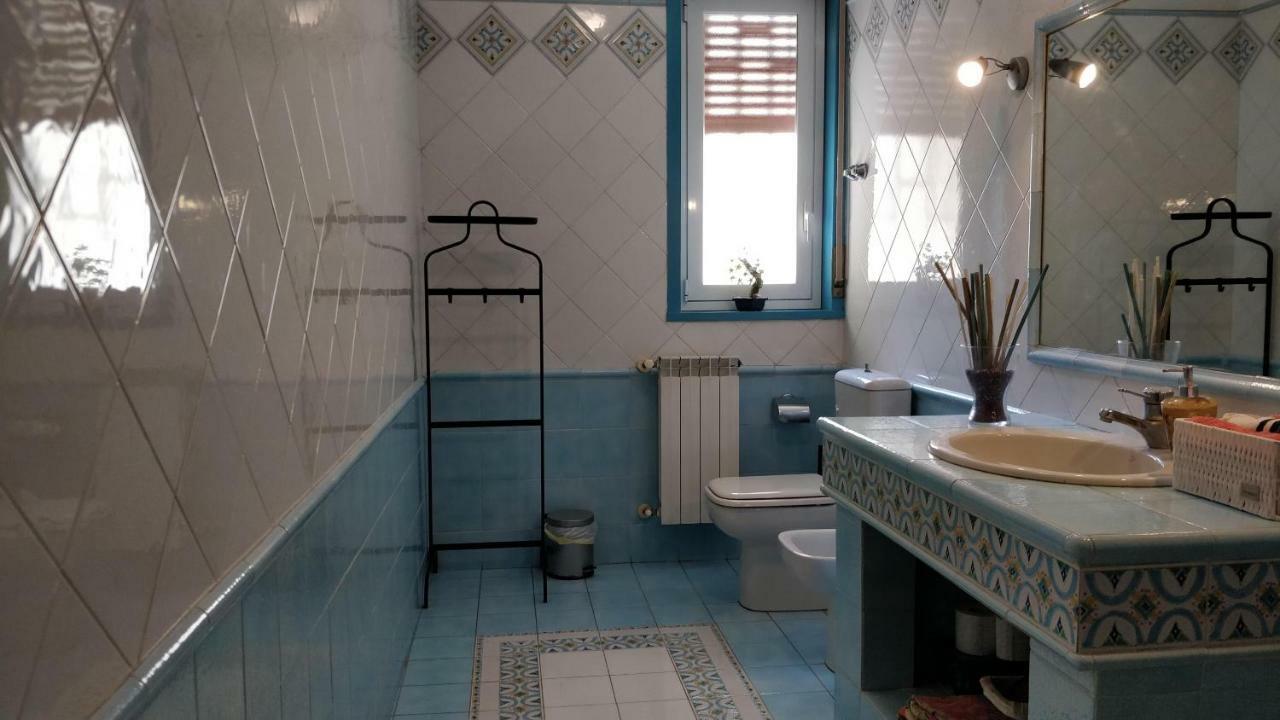 Suite Time Van Gogh Катания Экстерьер фото